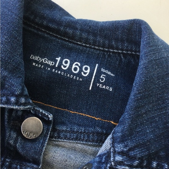 One-of-a-Kind Upcycled Denim Jacket Monet - Picture 4 of 7